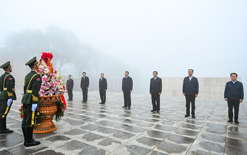 习近平在山西考察时强调 
努力在推动资源型经济转型发展上迈出新步伐 
奋力谱写三晋大地推进中国式现代化新篇章「相关图片」