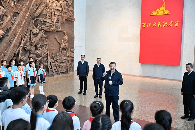 习近平在山西考察时强调 
努力在推动资源型经济转型发展上迈出新步伐 
奋力谱写三晋大地推进中国式现代化新篇章「相关图片」