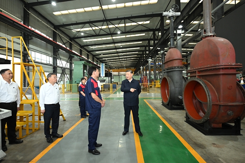 习近平在山西考察时强调 
努力在推动资源型经济转型发展上迈出新步伐 
奋力谱写三晋大地推进中国式现代化新篇章「相关图片」